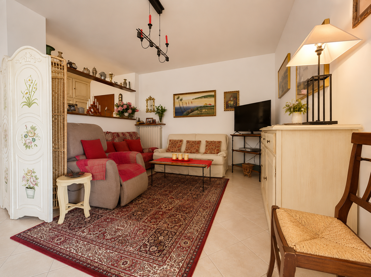 013 Quadrilocale con giardino, cantina e posto auto, Varazze