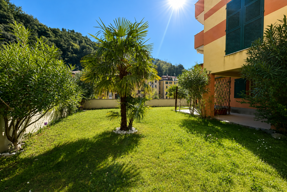 Quadrilocale con giardino, cantina e posto auto, Varazze